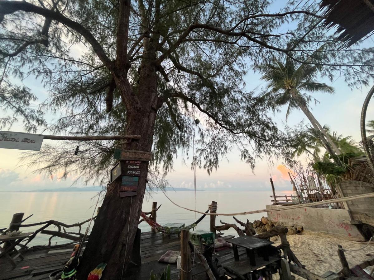 Phangan Dream Box Hotel บ้านใต้ ภายนอก รูปภาพ