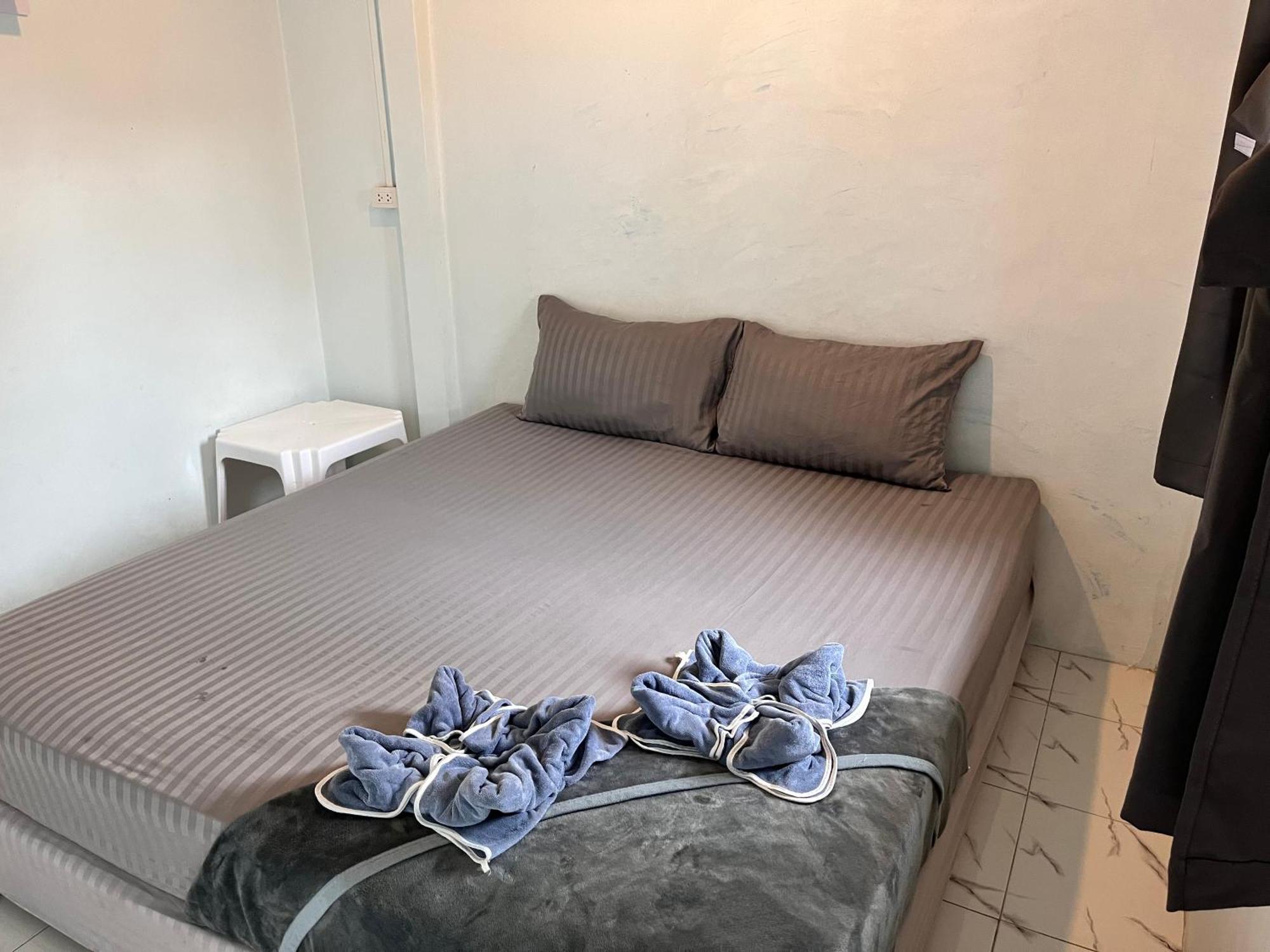 Phangan Dream Box Hotel บ้านใต้ ภายนอก รูปภาพ